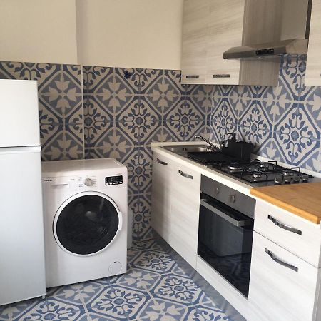 Apartmán La Dimora Delle Sirene Salerno Exteriér fotografie