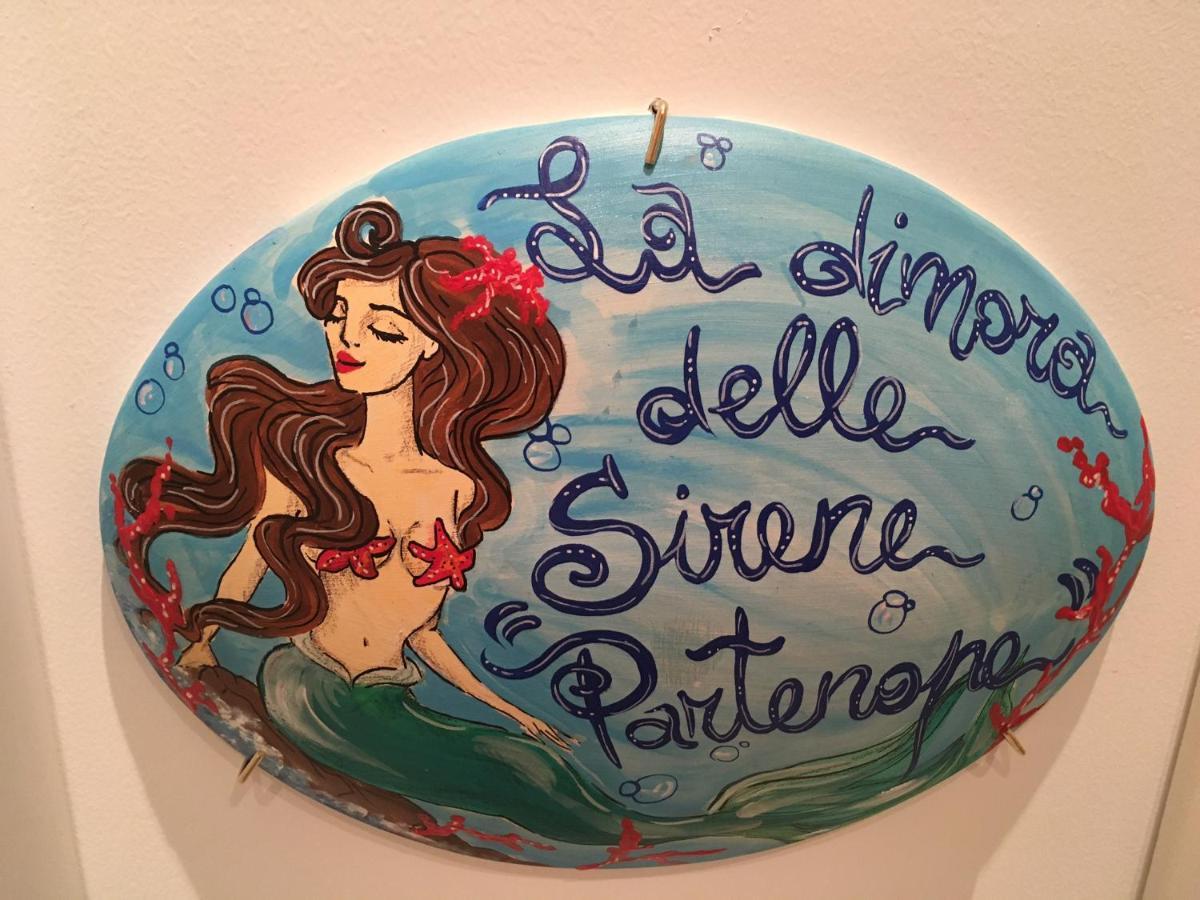 Apartmán La Dimora Delle Sirene Salerno Exteriér fotografie